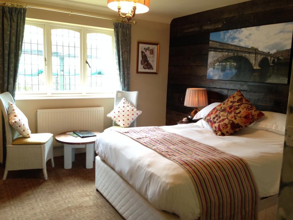 Bed and Breakfast The Waterman'S Arms Тотнес Номер фото